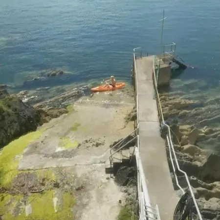 Cliff Getaway - Sea Access With Private Pier Holiday home